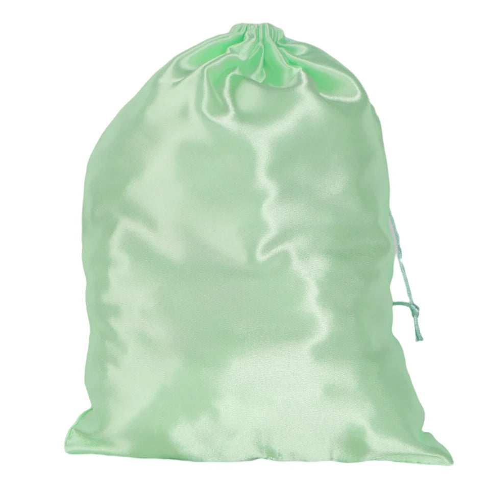 Pochette de rangement en satin 25x35cm, disponible en 20 couleurs, pour perruques ou extensions ; sac à cordon pour accessoires de voyage.