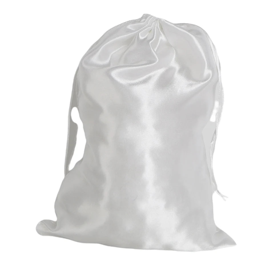 Pochette de rangement en satin 25x35cm, disponible en 20 couleurs, pour perruques ou extensions ; sac à cordon pour accessoires de voyage.